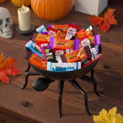HERSHEY'S Kit Kat Assorted Chocolate Halloween Candy Shapes - 17.28oz/30pc -Halloween Costume Store GUEST 1dcbe60b ca8d 43f8 a480 557880f913e2