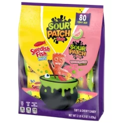 SOUR PATCH KIDS Watermelon & Swedish Fish Halloween Candy Variety Pack - 36.32oz/80ct -Halloween Costume Store GUEST 1e34c98c c05b 4018 afbd b1f118e97035