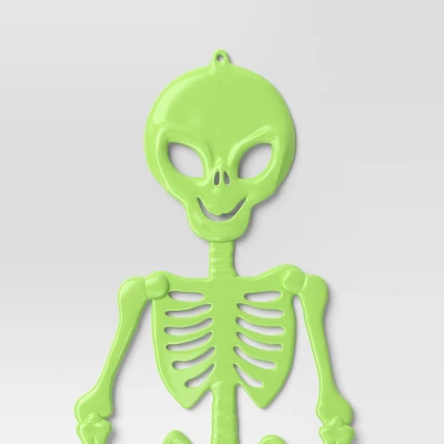 60" 3D Jointed Alien Skeleton Halloween Decorative Prop Green - Hyde And EEK! Boutique™ 2 60" 3D Jointed Alien Skeleton Halloween Decorative Prop Green - Hyde And EEK! Boutique™ - Image 2