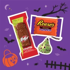 HERSHEY'S Milk Chocolate Assorted Trick Or Treat Halloween Candy Coffin Gift Box - 29.04oz/94pc -Halloween Costume Store GUEST 928c494c 66c0 439e 8507 04e5de902c63