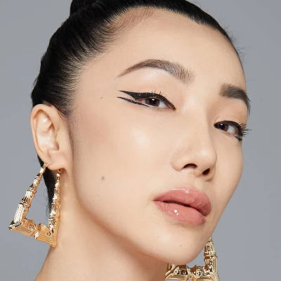 NYX Professional Makeup Long Lasting Makeup Setting Spray - Matte Finish - 2.03 Fl Oz 9 NYX Professional Makeup Long Lasting Makeup Setting Spray - Matte Finish - 2.03 Fl Oz - Image 9