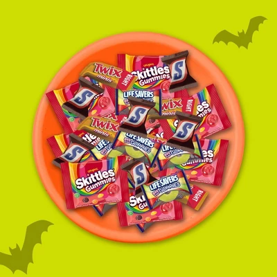 Mars - Snickers, Skittles, Twix & Life Savers Gummies Halloween Candy - 15.47oz/40ct 3 Mars - Snickers, Skittles, Twix & Life Savers Gummies Halloween Candy - 15.47oz/40ct - Image 3