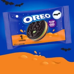 Oreo Halloween Green And Orange Creme Chocolate Sandwich Cookies - 22.95oz/45ct -Halloween Costume Store GUEST d7a8679a 3c98 4413 87c2 4662ba4e20a4
